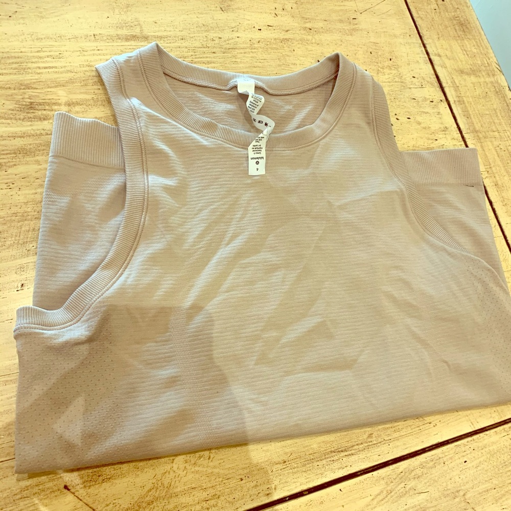 Lululemon Swiftly Breeze tank